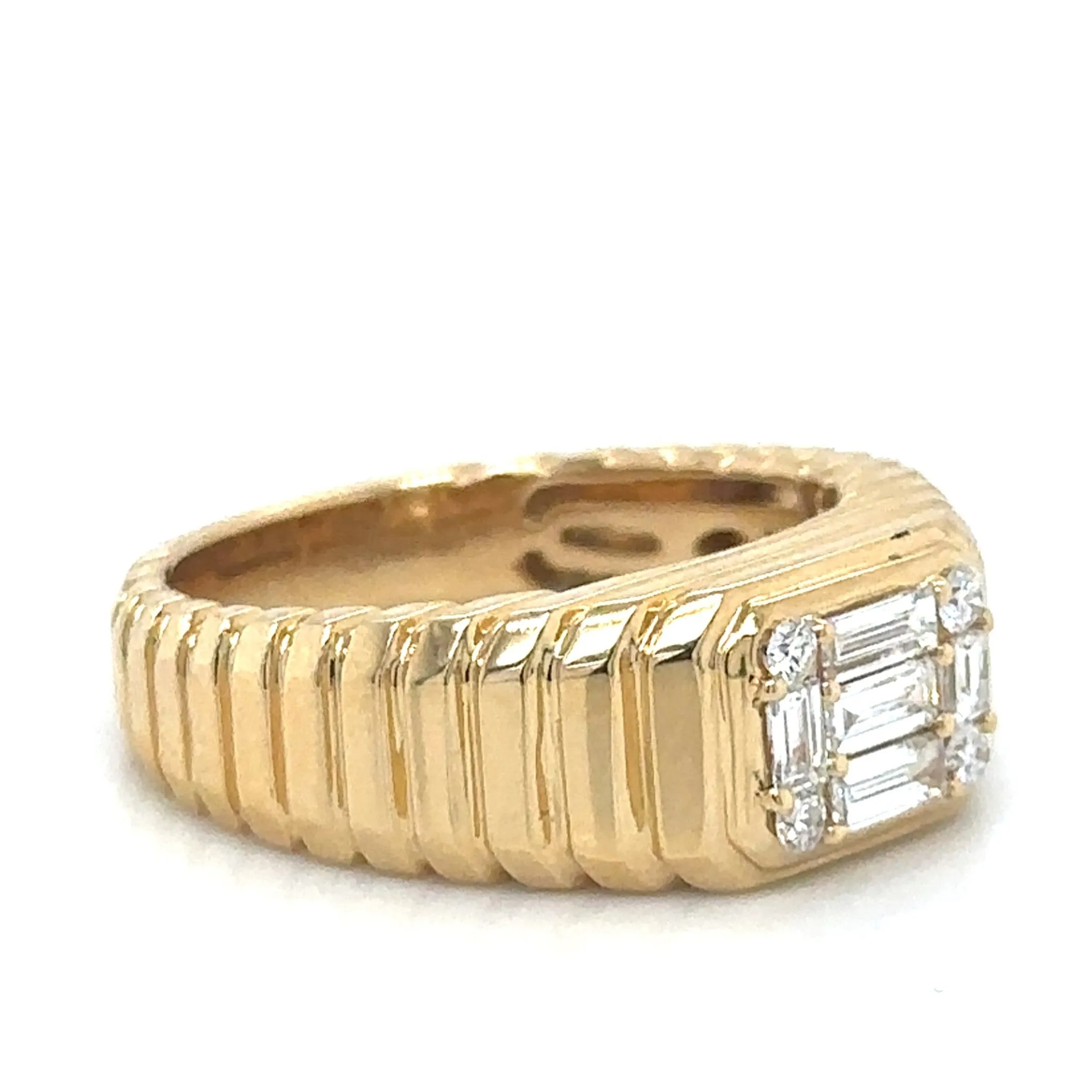 0.43ct tw Diamond Fluted Gold invisible-set Mosaic Diamond Ring