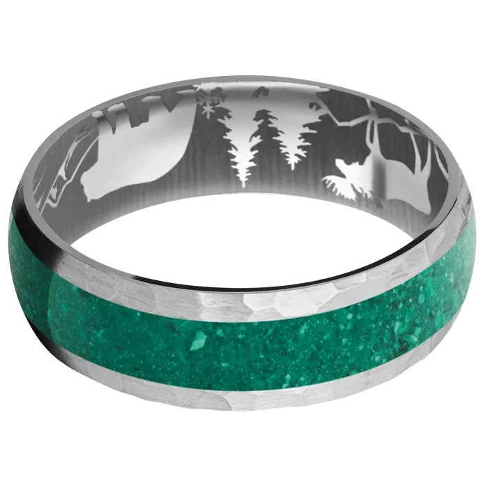7mm wide Domed Titanium Ring with Hammer Finish / One 4mm Centered Malachite Inlay / None Interior Pattern