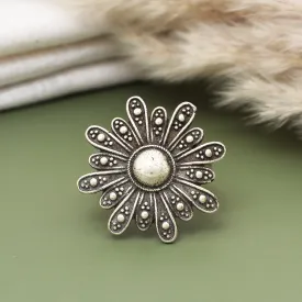 Aven Flower Finger Ring