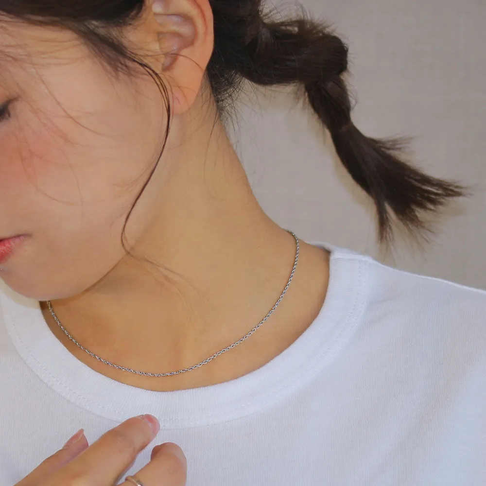 Double Screw Chain Necklace