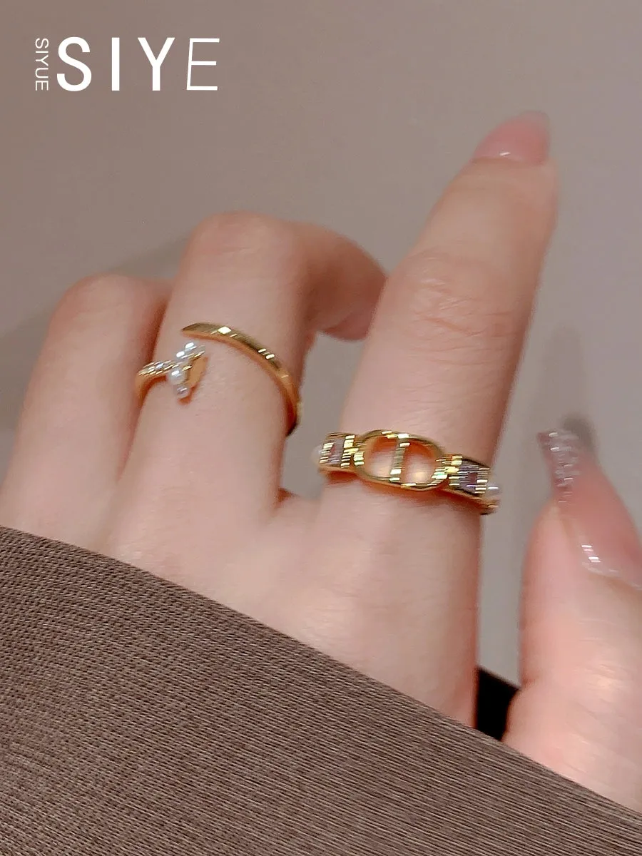 Luxury Fancy Index Finger Ring