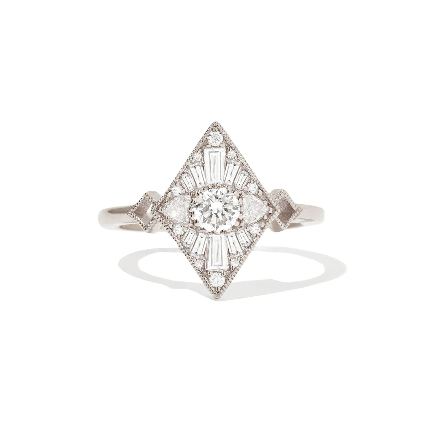 Mini Kite Shape Round Brilliant Cut Diamond Mosaic Ring