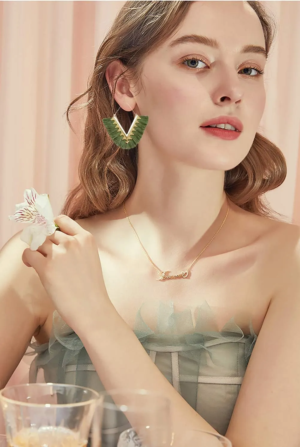 Tassel Hoop Earring Statement Thread Dangle Earrings Stylish Long Fringe Drop Earrings Lightweight Long Swingy French Hook Earrings for Women