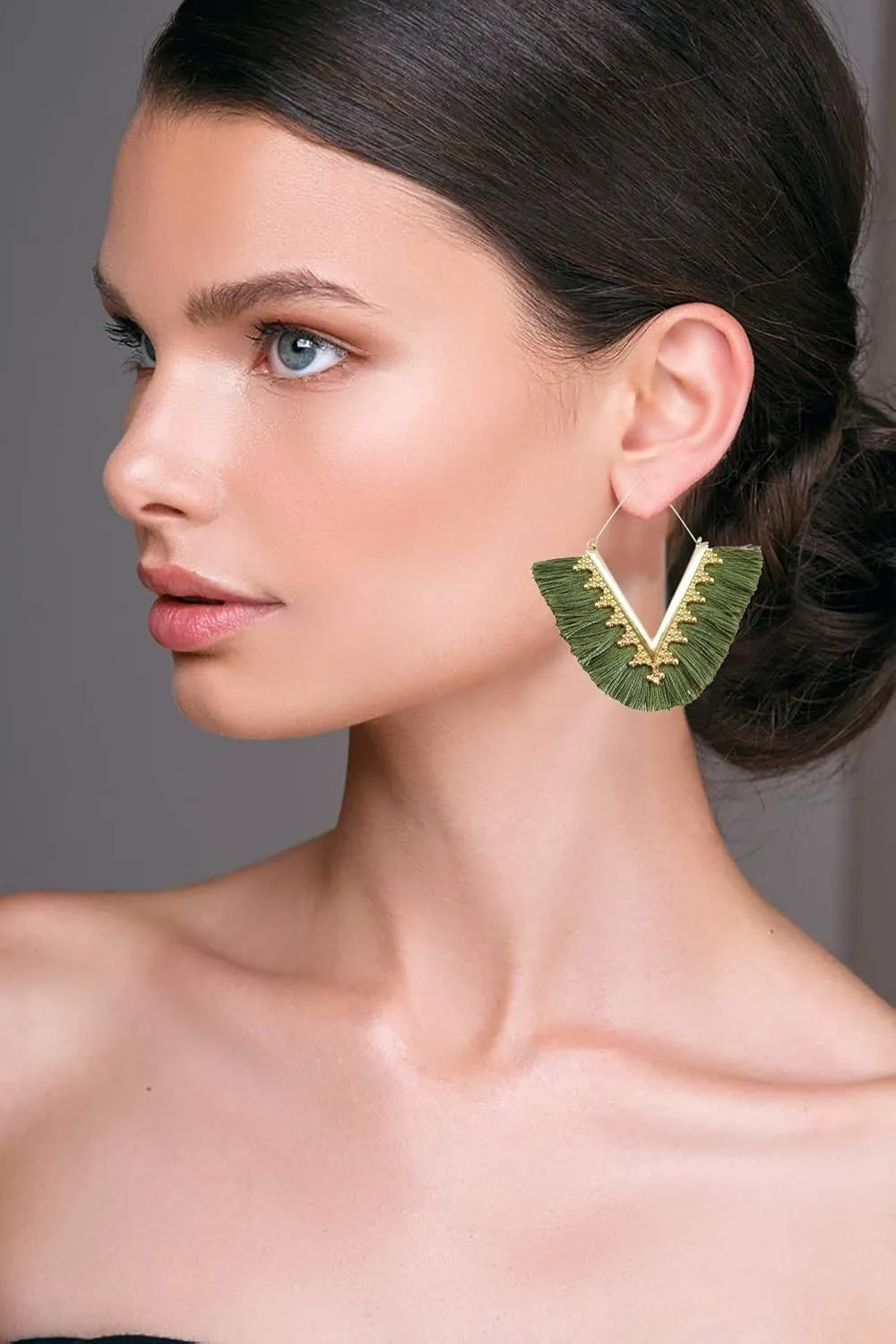 Tassel Hoop Earring Statement Thread Dangle Earrings Stylish Long Fringe Drop Earrings Lightweight Long Swingy French Hook Earrings for Women