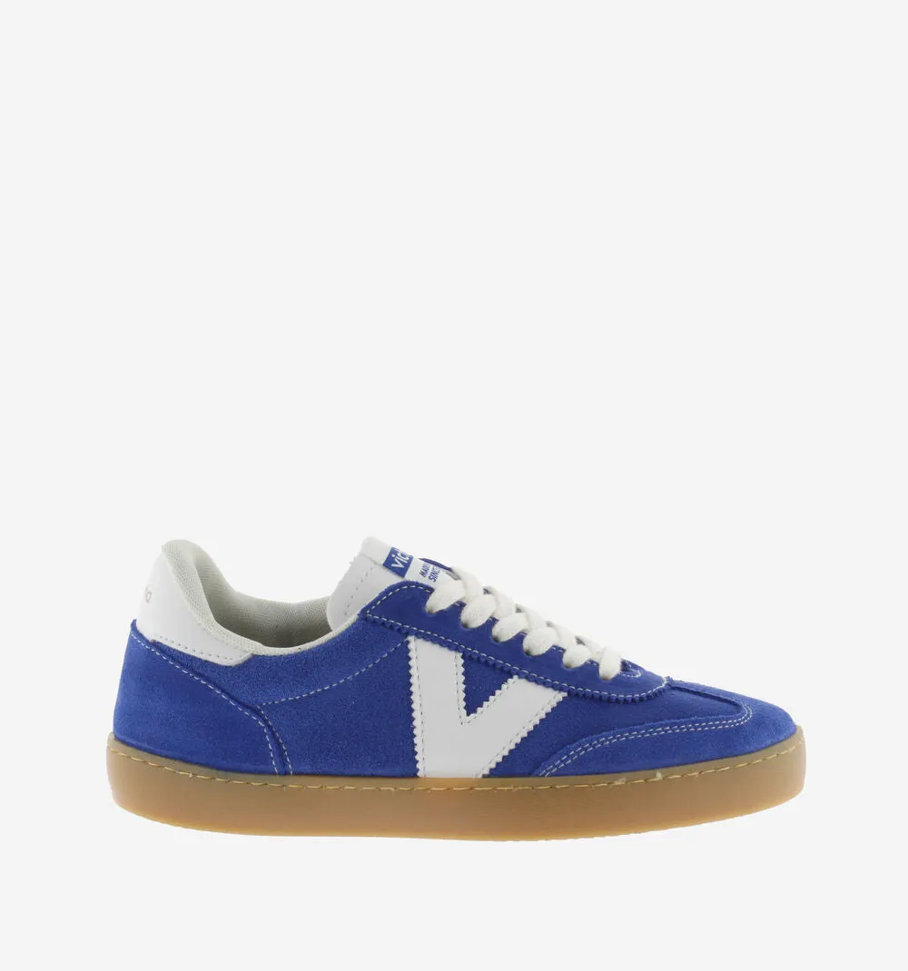 Victoria - 1126212 - Royal